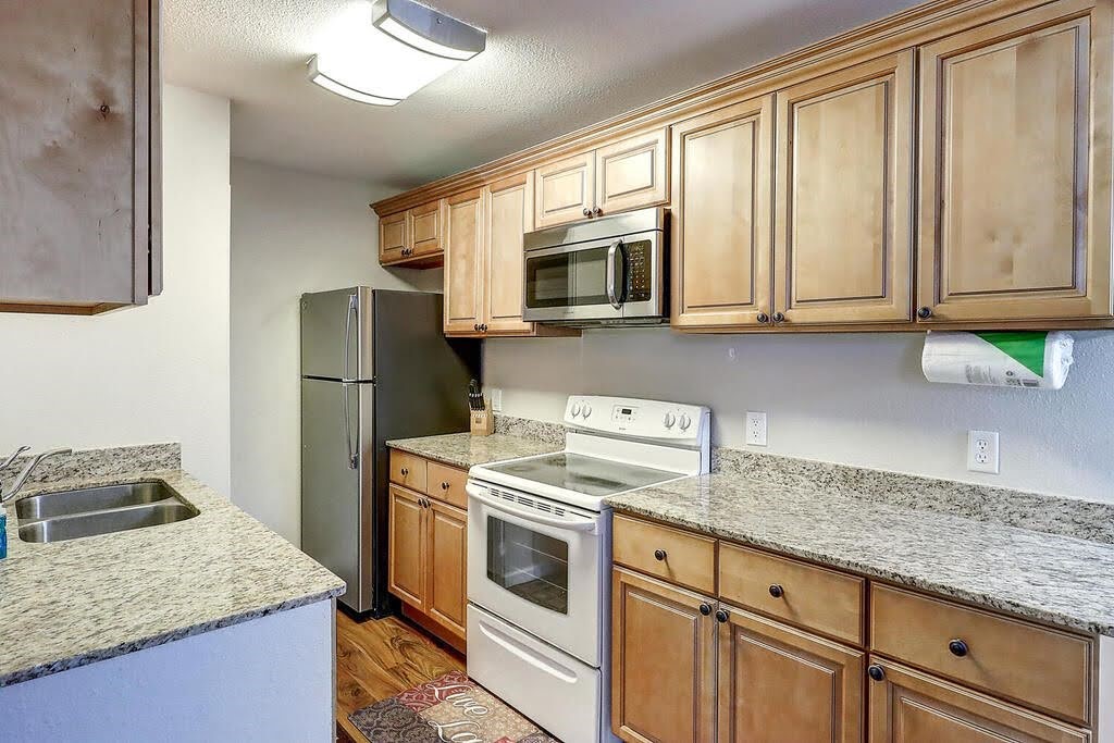 1011 Ennis Joslin 234 Corpus Christi TX 78412