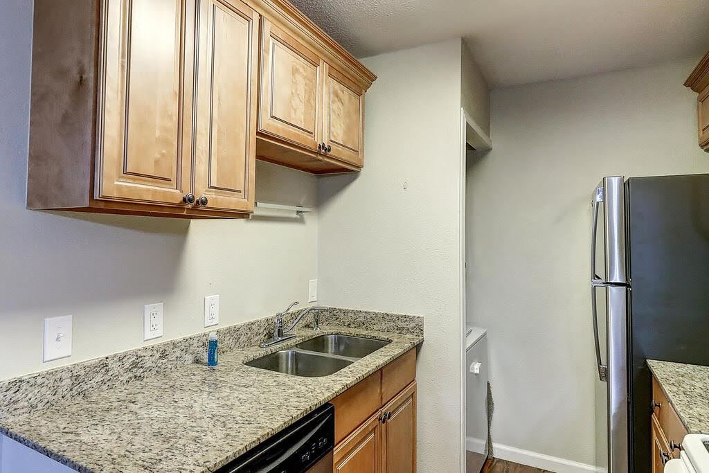 1011 Ennis Joslin 234 Corpus Christi TX 78412