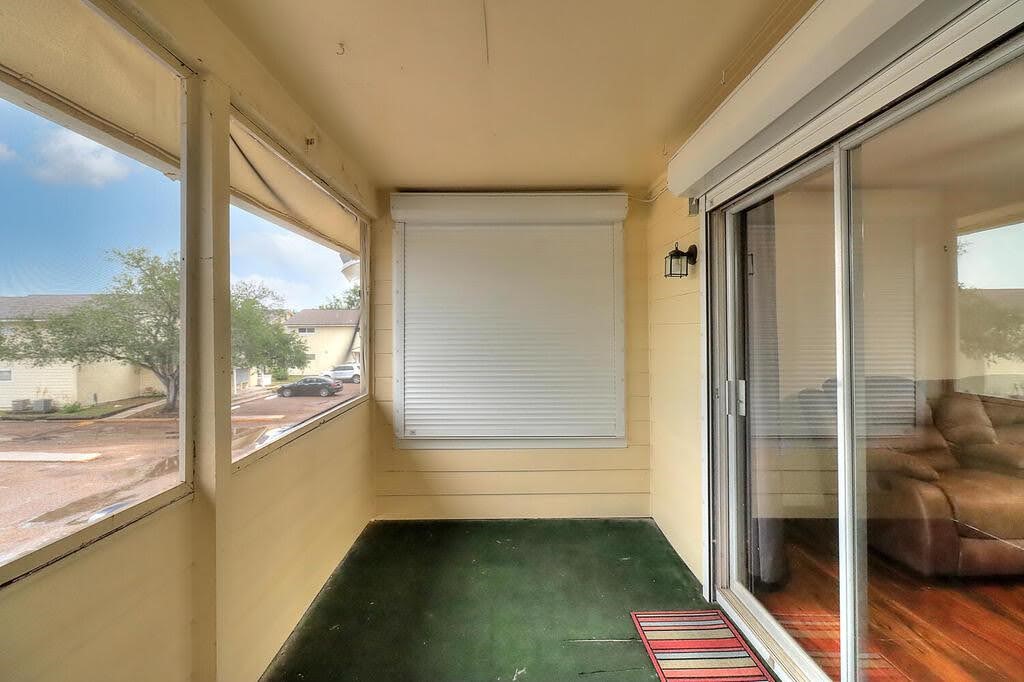 1011 Ennis Joslin 234 Corpus Christi TX 78412