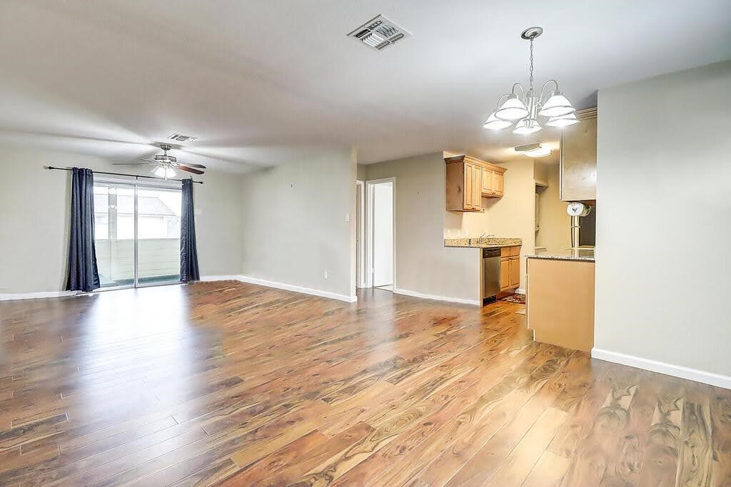 1011 Ennis Joslin 234 Corpus Christi TX 78412