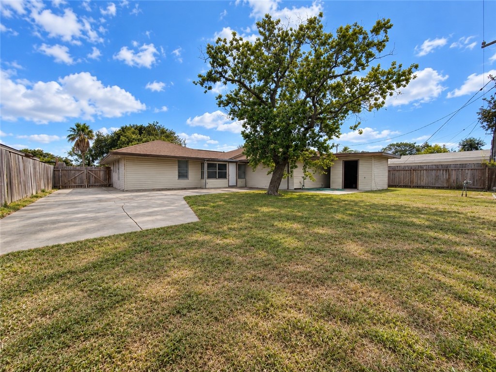 4702 Coventry Corpus Christi TX 78411