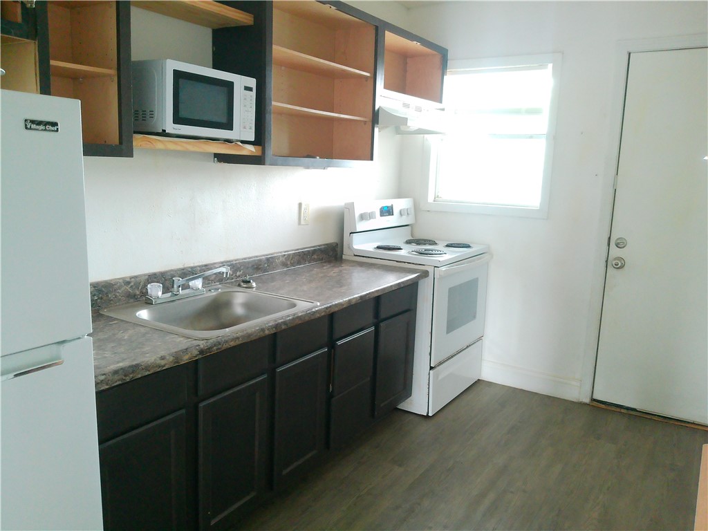 829 Indiana Avenue 3 Corpus Christi TX 78404