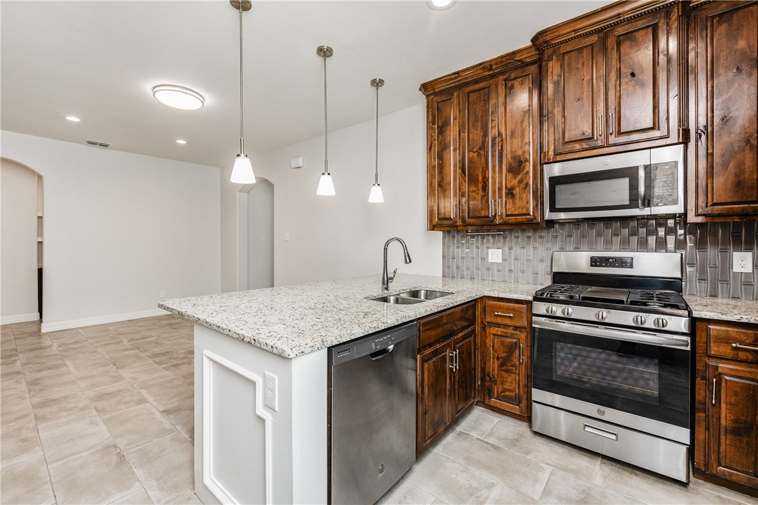 7454 Seal Beach Court Corpus Christi TX 78414