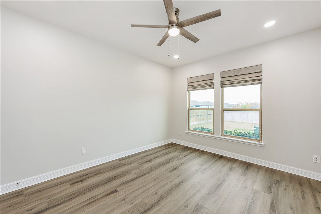 7454 Seal Beach Court Corpus Christi TX 78414