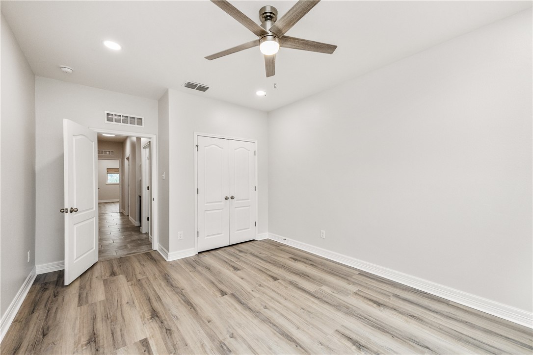 7454 Seal Beach Court Corpus Christi TX 78414