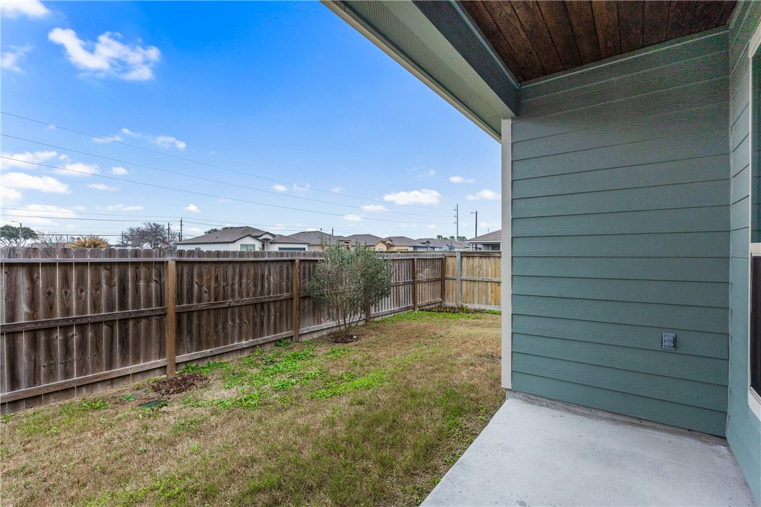 7454 Seal Beach Court Corpus Christi TX 78414