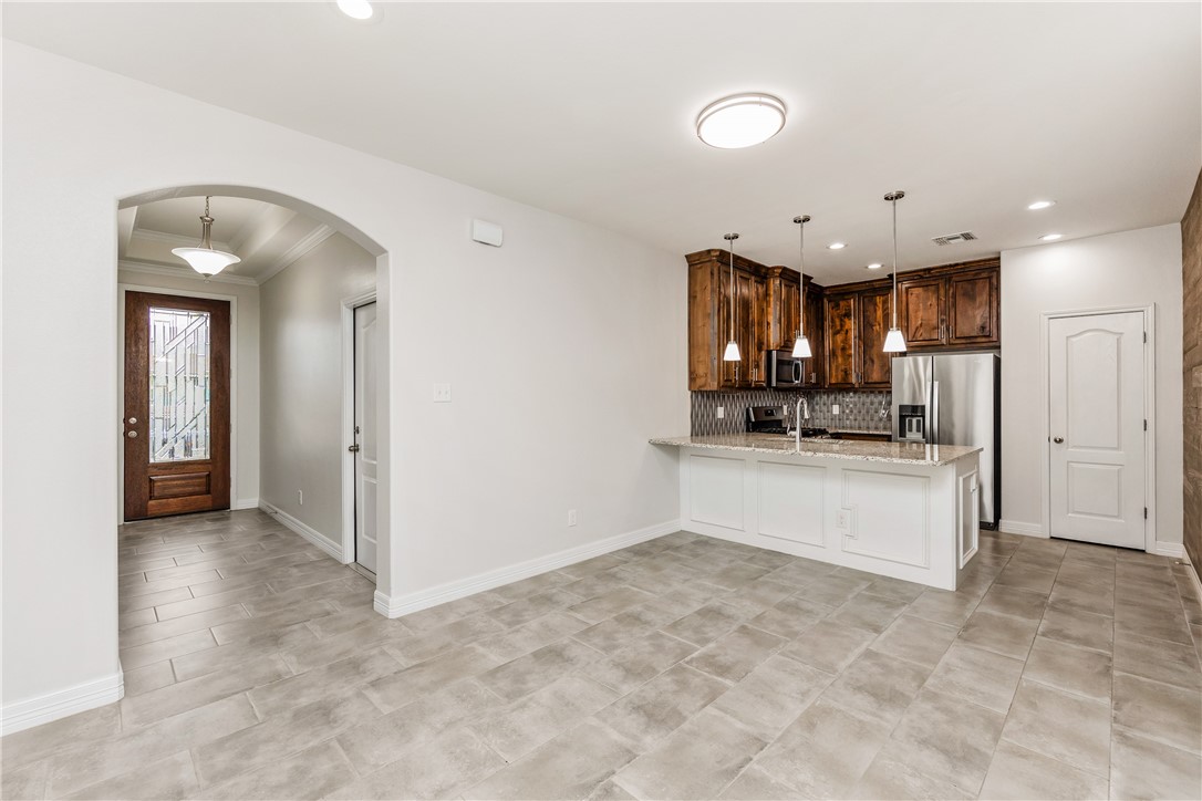 7454 Seal Beach Court Corpus Christi TX 78414