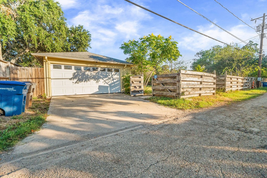 450 Claremore Street Corpus Christi TX 78412