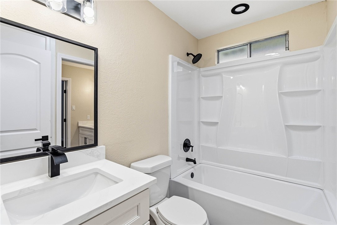 2317 Manitoba Drive Corpus Christi TX 78418