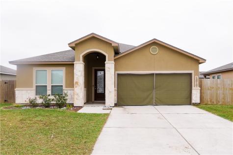 1817 Cottonwood Drive Portland TX 78374