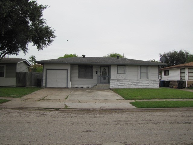 749 Ashland Drive Corpus Christi TX 78412