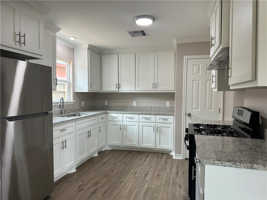 4241 Green Grove Drive Corpus Christi TX 78415