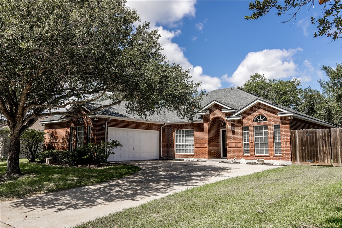 6326 Saint Denis Street Corpus Christi TX 78414