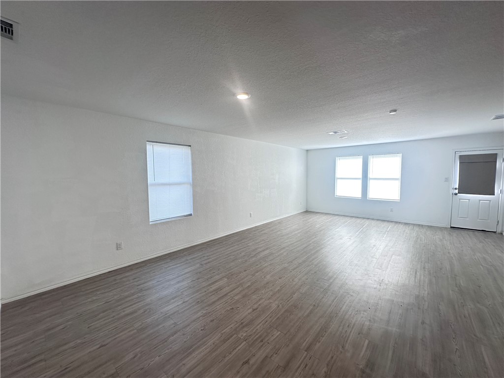 2722 Winterfell Street Corpus Christi TX 78415