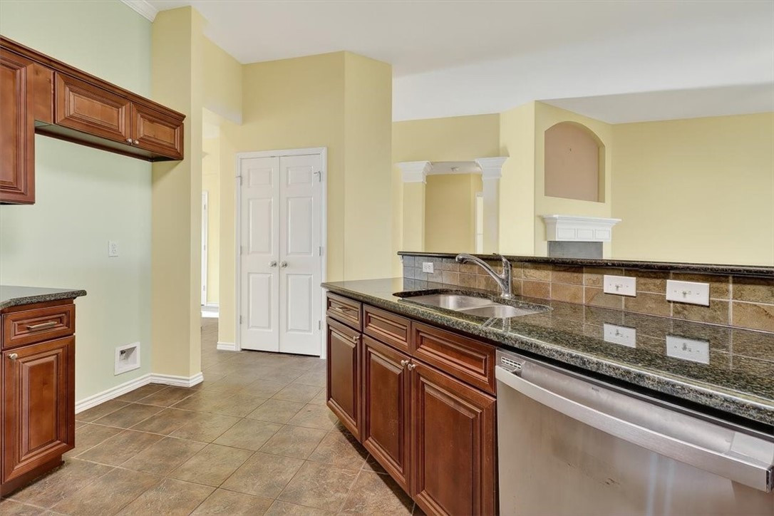 7521 Cannes Drive Corpus Christi TX 78414