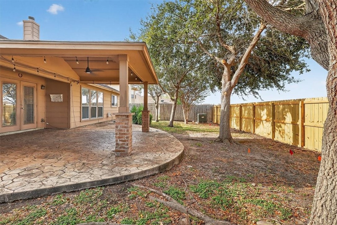 7521 Cannes Drive Corpus Christi TX 78414