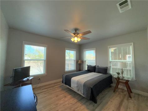 455 Louisiana Avenue Corpus Christi TX 78404