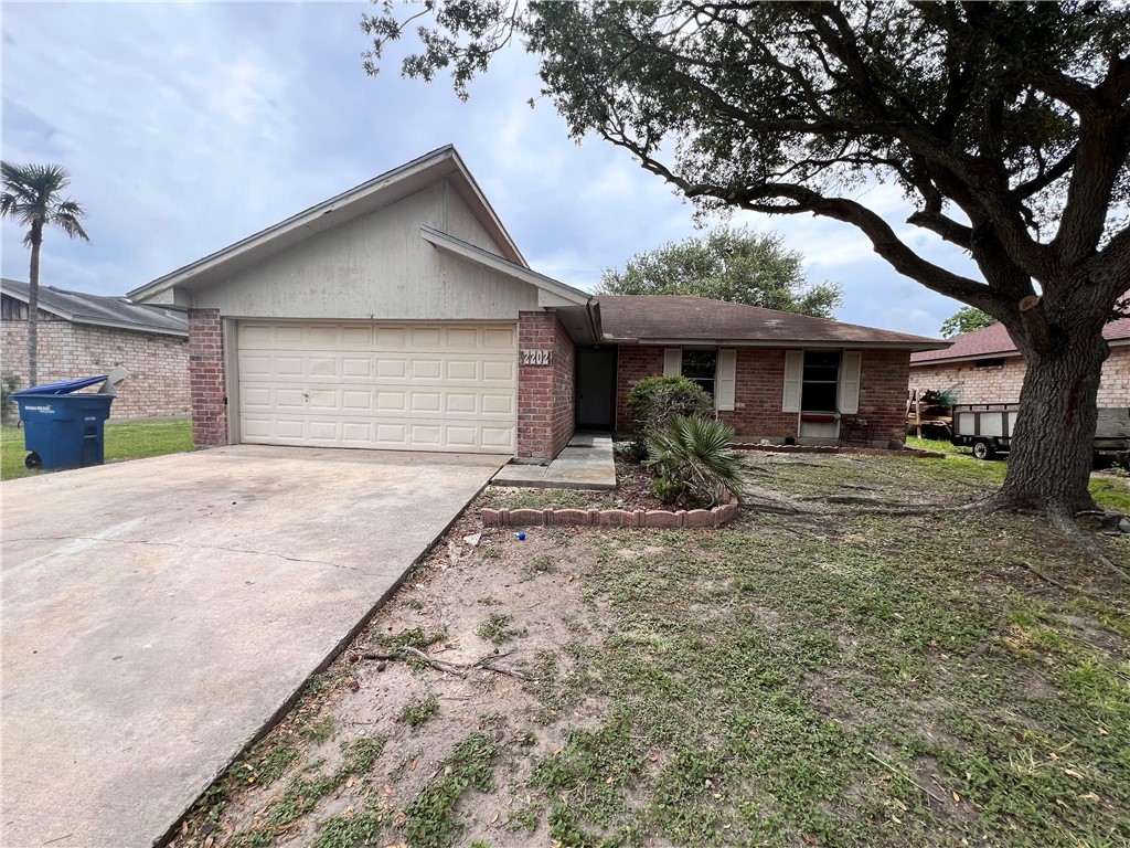 2202 Meadowglen Drive Corpus Christi TX 78414