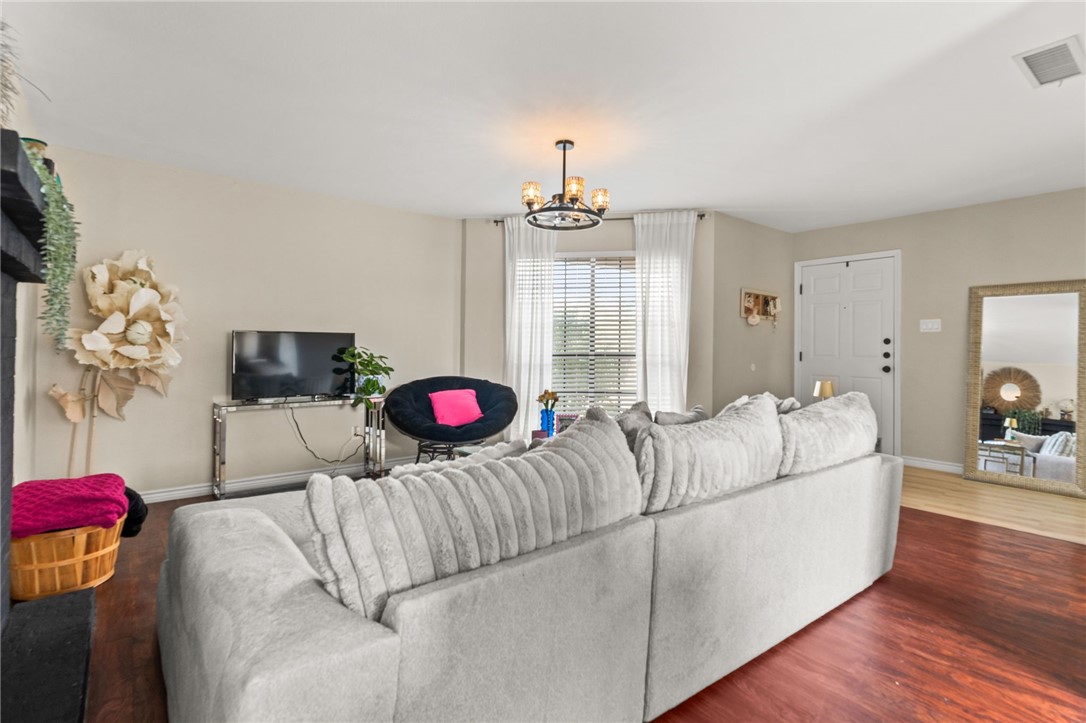 7122 Premont Dr I 202 Corpus Christi TX 78414