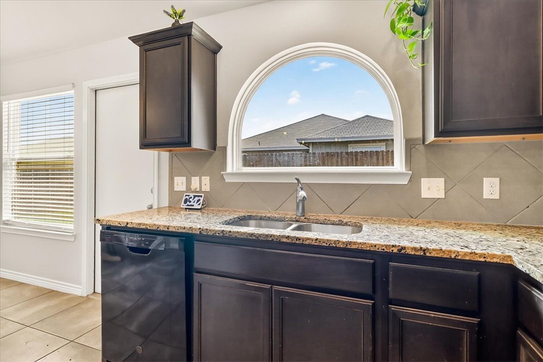 6769 Mikayla Street Corpus Christi TX 78413