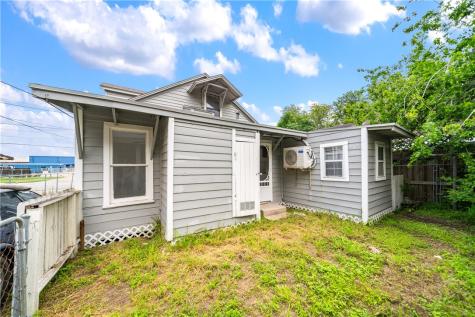 2245 Comanche St A Corpus Christi TX 78408