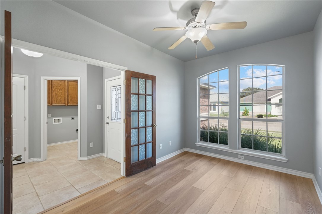 3141 Quail Springs Corpus Christi TX 78414