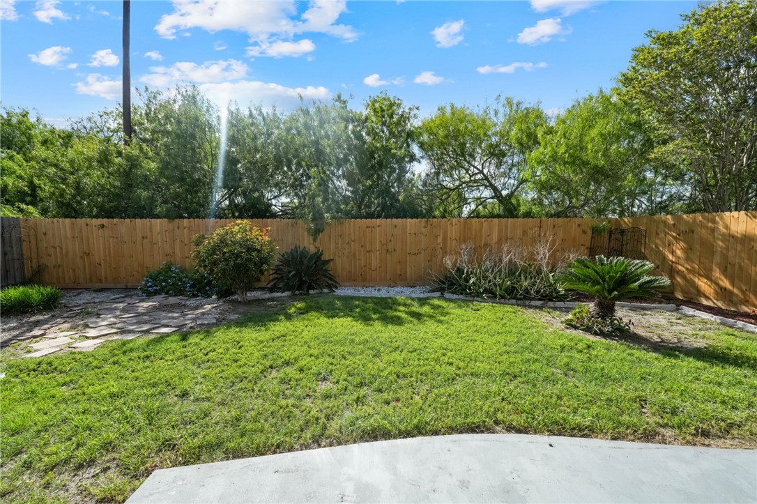 3141 Quail Springs Corpus Christi TX 78414