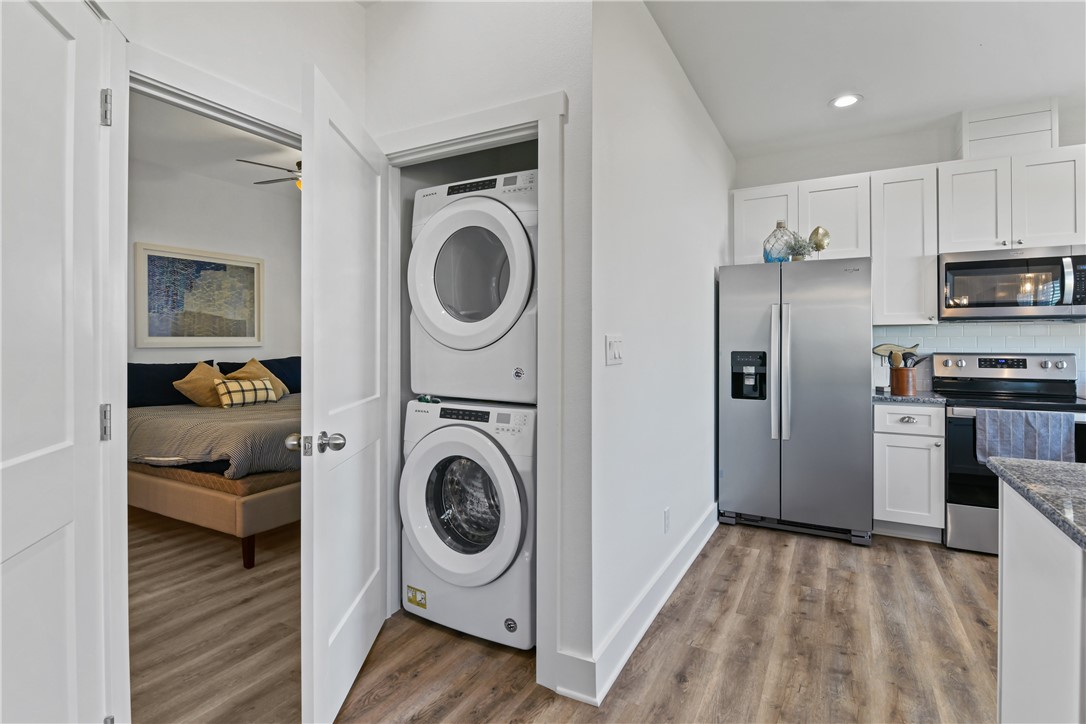 301 Rustic Oak Rockport TX 78382