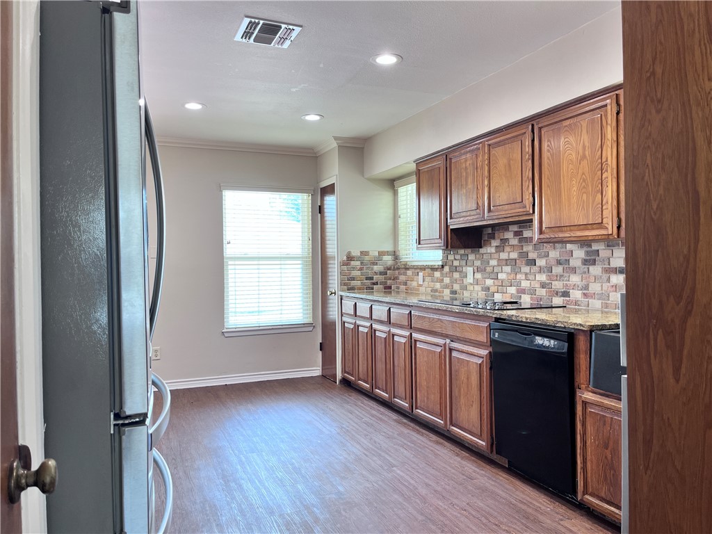 501 Dolphin Place Corpus Christi TX 78411