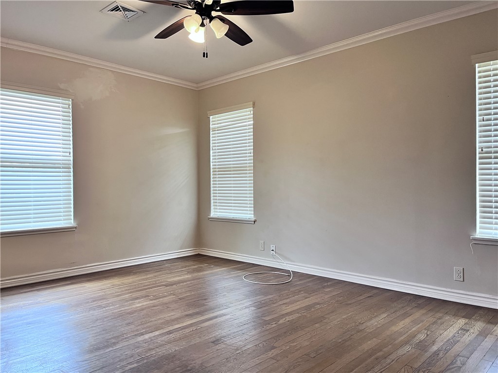 501 Dolphin Place Corpus Christi TX 78411
