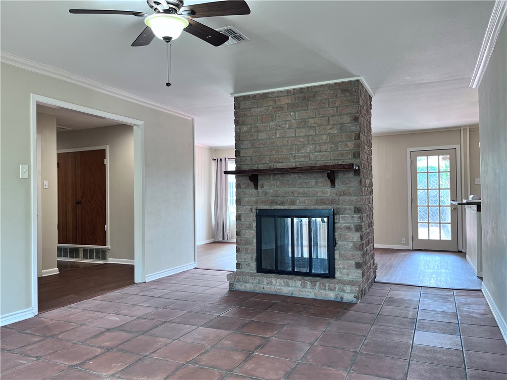 501 Dolphin Place Corpus Christi TX 78411