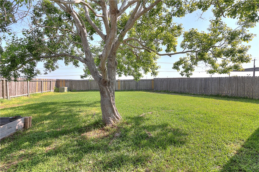 7605 Cougar Drive Corpus Christi TX 78414