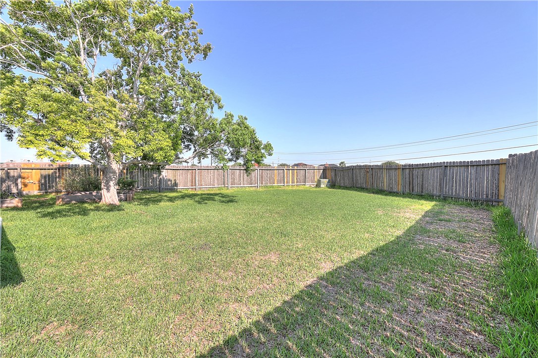 7605 Cougar Drive Corpus Christi TX 78414