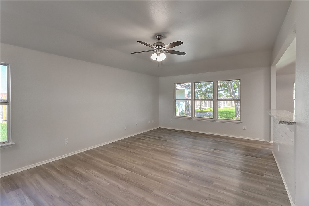 7605 Cougar Drive Corpus Christi TX 78414
