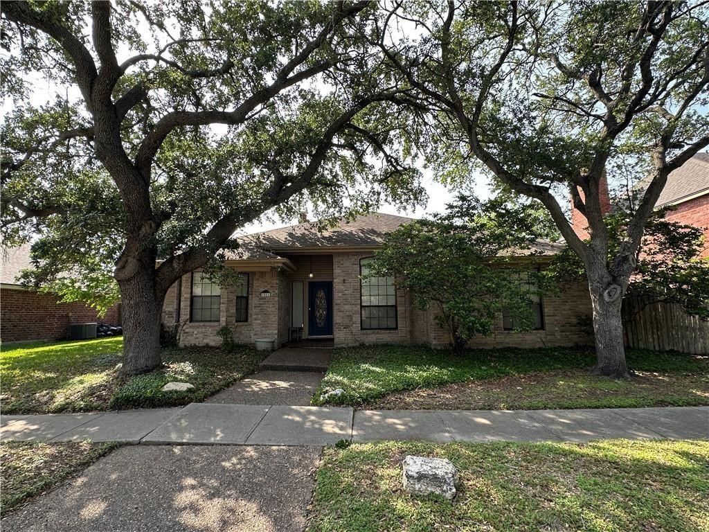 7421 Lake Neuchatel Drive Corpus Christi TX 78413