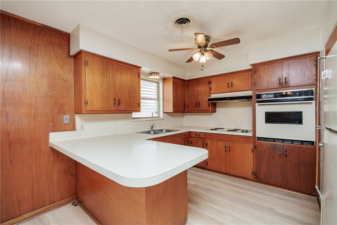 1137 Bradshaw Drive Corpus Christi TX 78412
