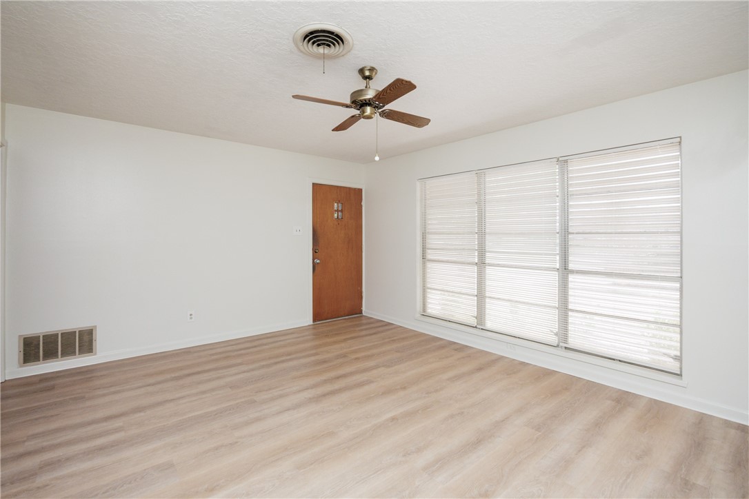 1137 Bradshaw Drive Corpus Christi TX 78412