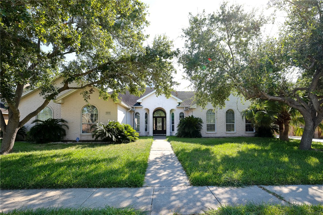 6137 Saint Denis Street Corpus Christi TX 78414