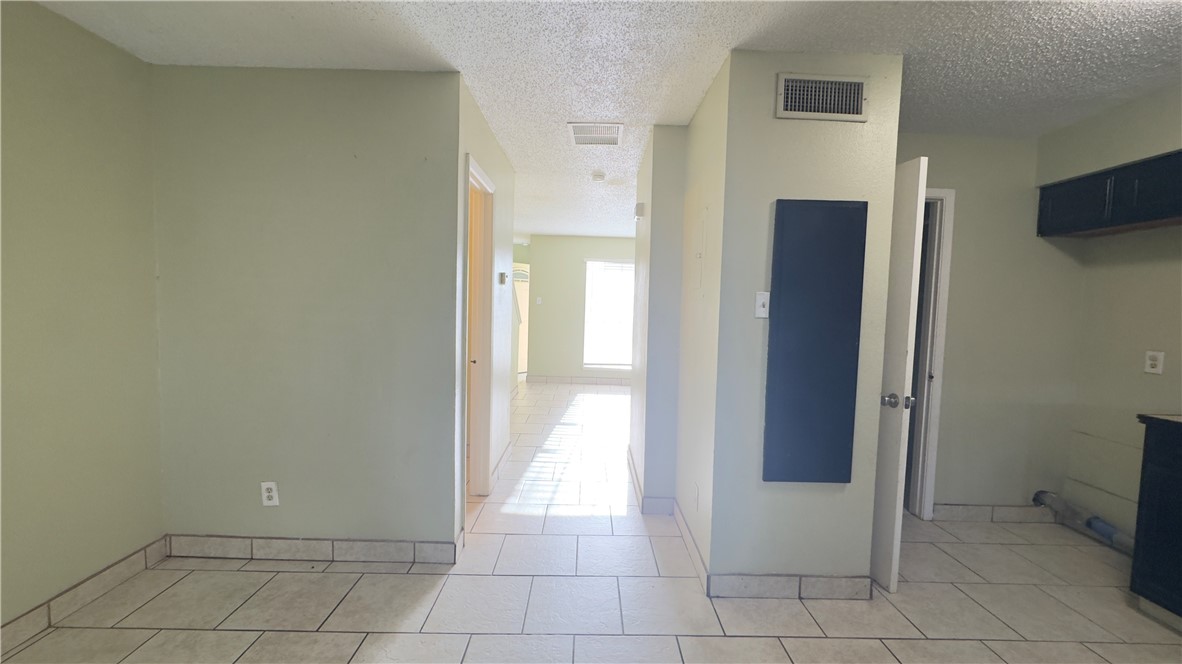 7225 Owen Ct B Corpus Christi TX 78413