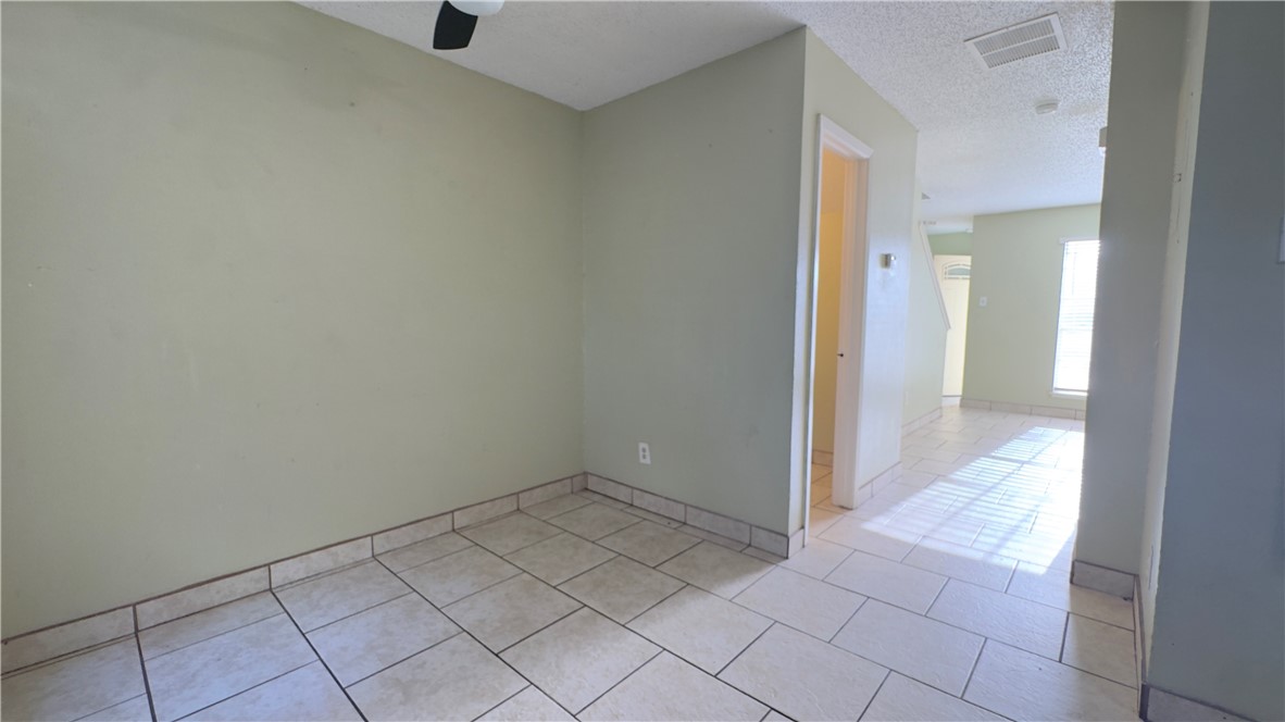 7225 Owen Ct B Corpus Christi TX 78413