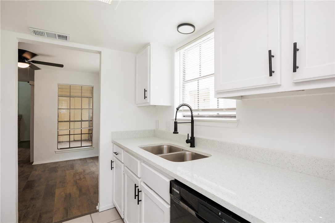 6114 Wilderock Dr B Corpus Christi TX 78414
