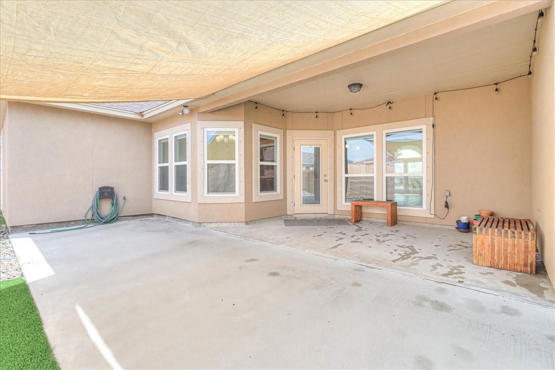 15501 Escapade Street Corpus Christi TX 78418
