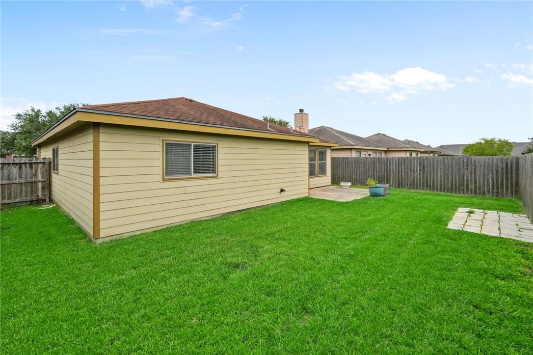 6815 Fox Hill Drive Corpus Christi TX 78413