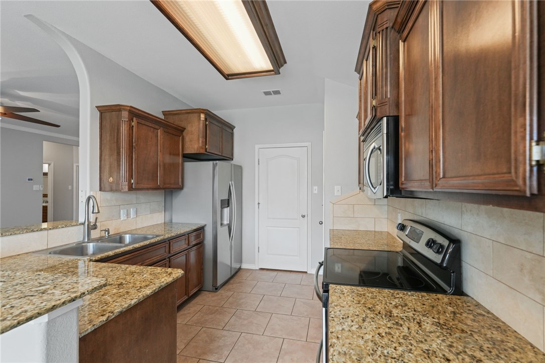 6815 Fox Hill Drive Corpus Christi TX 78413