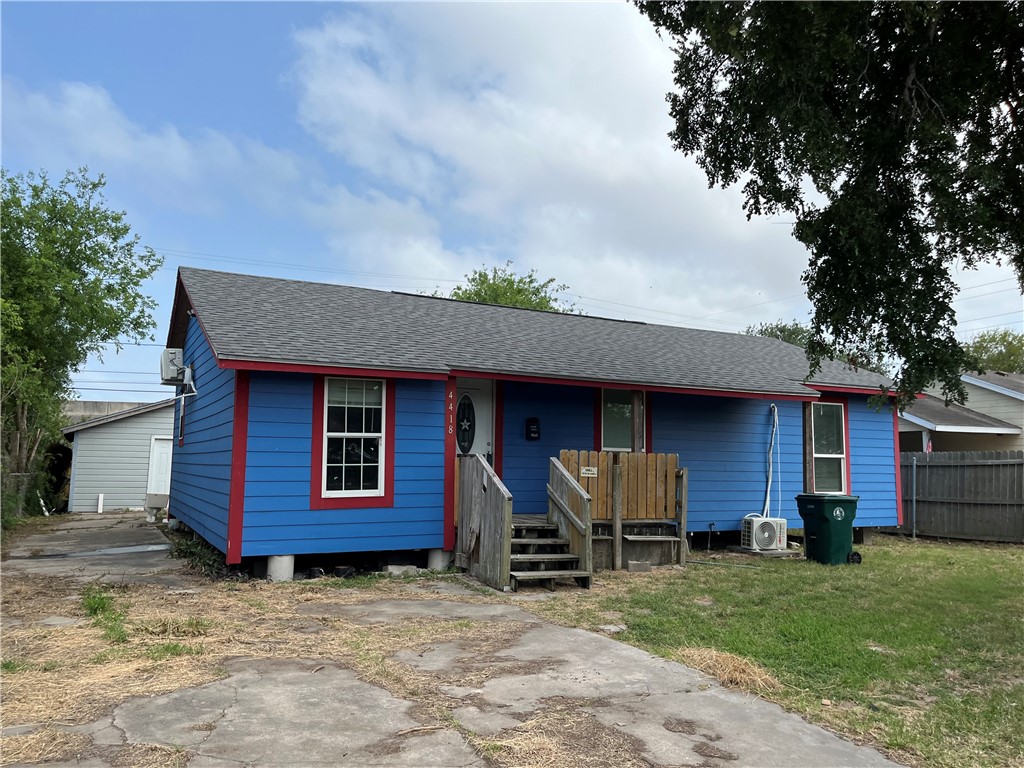 4418 Vestal Street Corpus Christi TX 78416