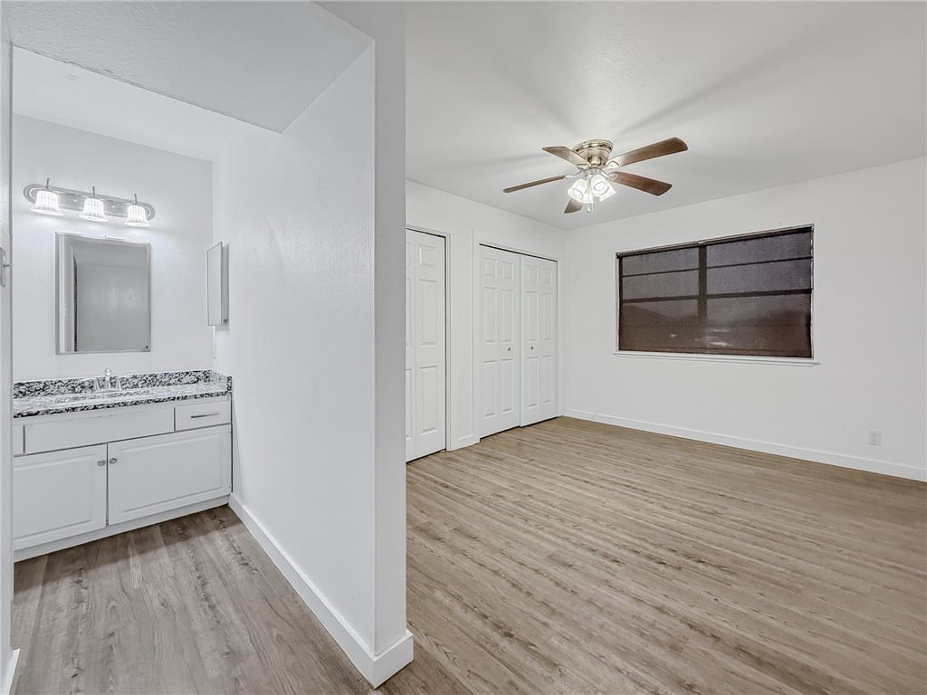302 Easy B Corpus Christi TX 78418