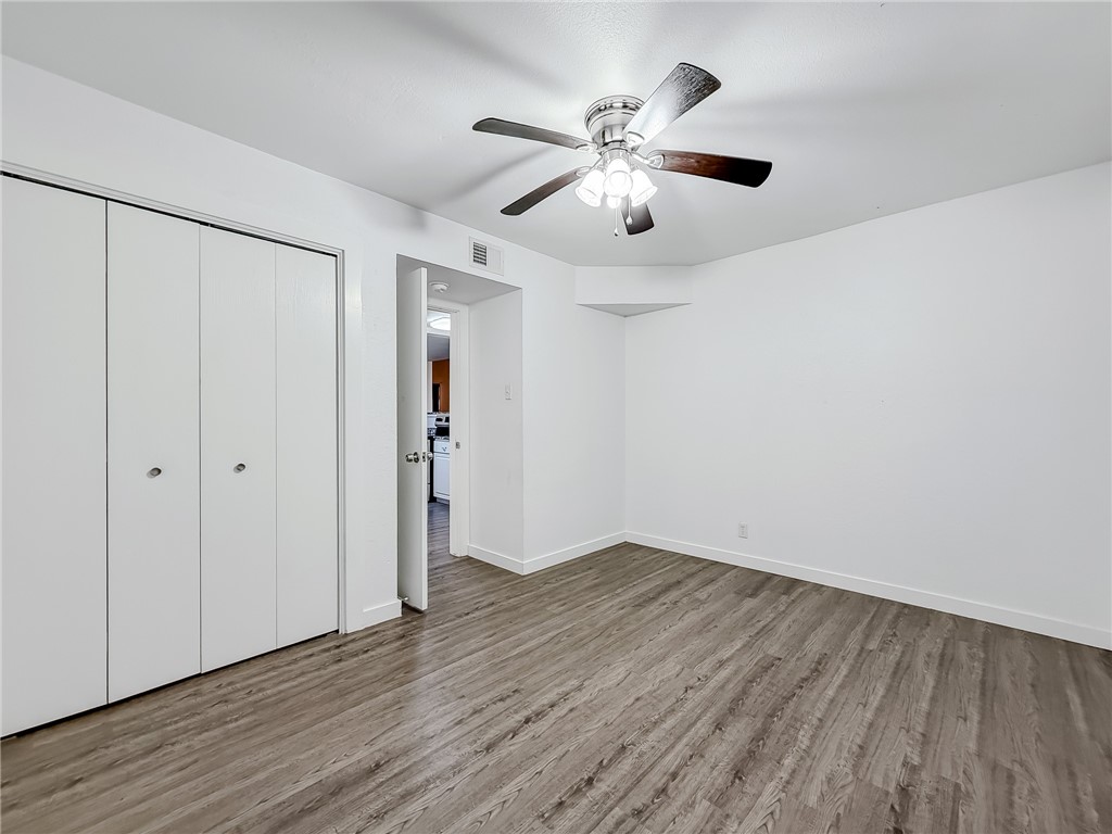 302 Easy B Corpus Christi TX 78418