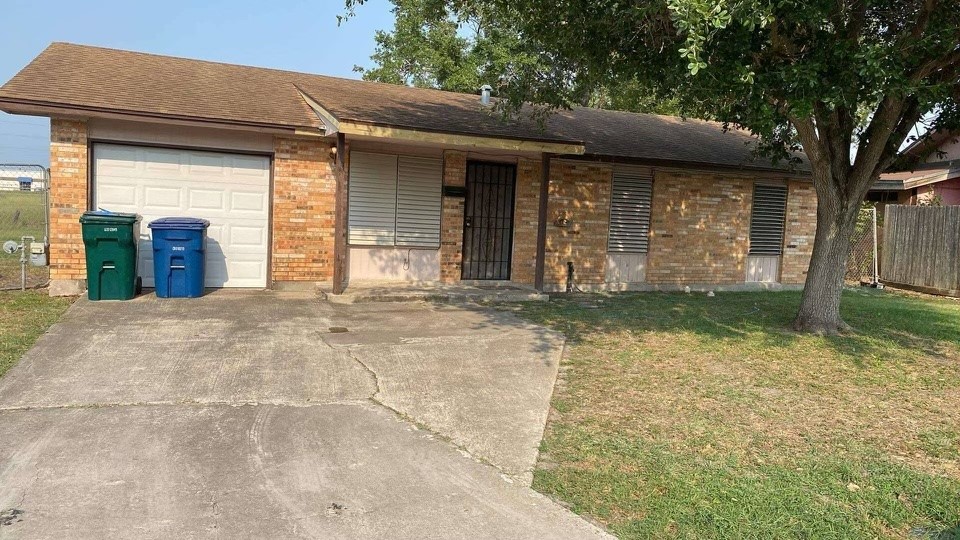 130 Green Branch Drive Corpus Christi TX 78405