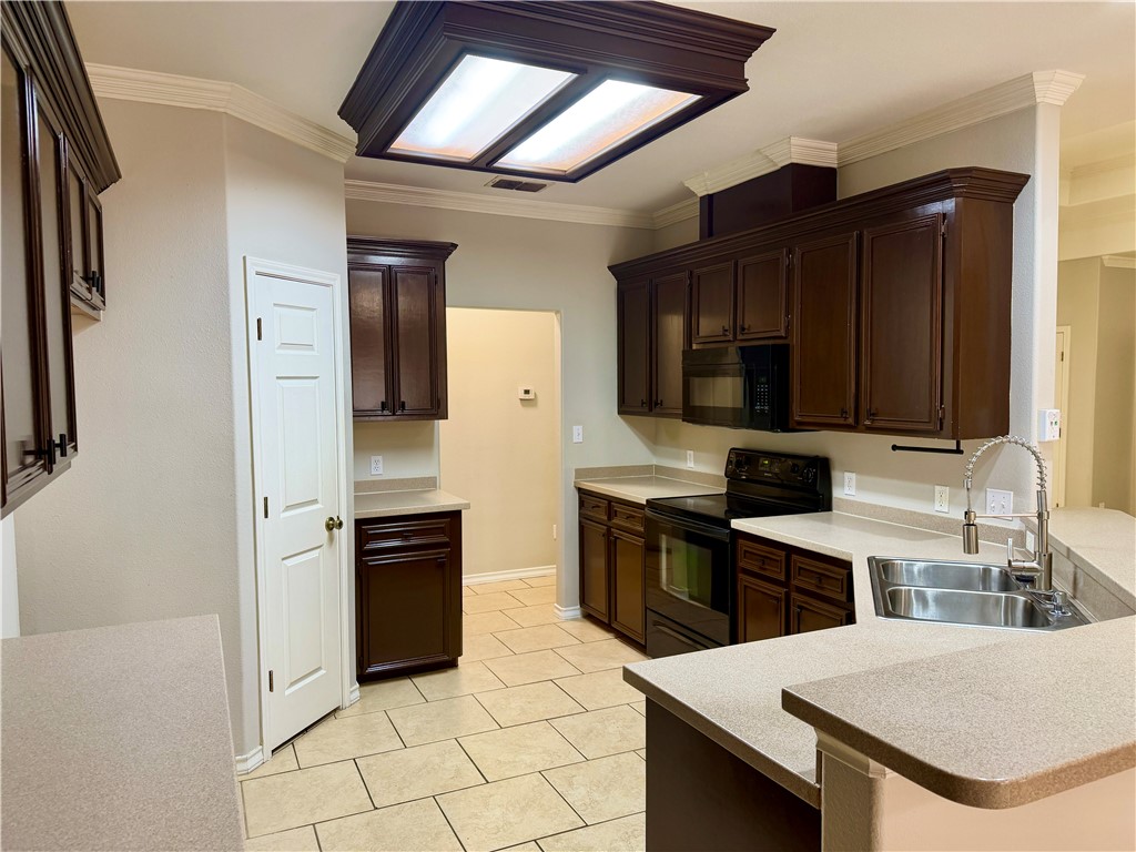 2534 Dewberry Drive Corpus Christi TX 78414