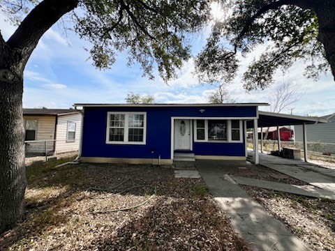 813 E Kenedy Avenue Kingsville TX 78363